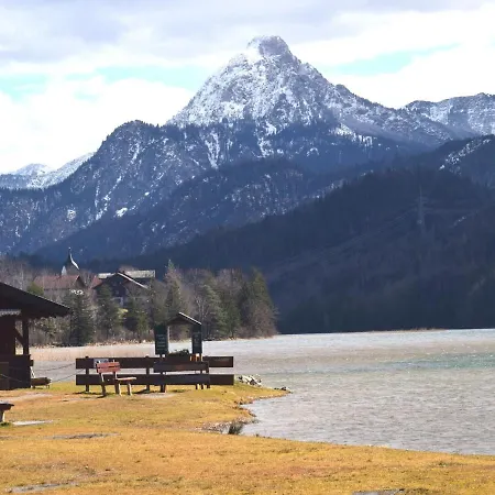 Hébergement de vacances In With Garden Füssen